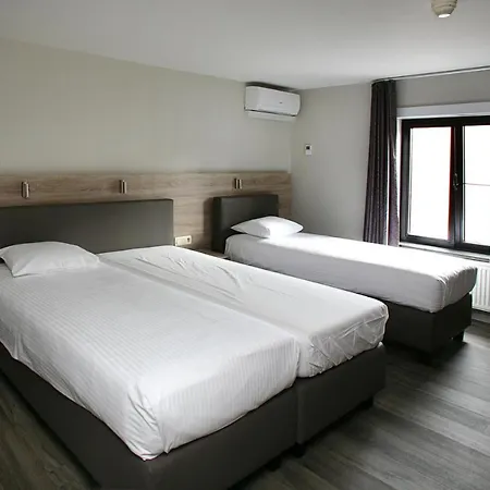 Hotel Au Royal *